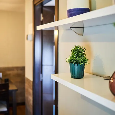 En El Corazon De By Alterhome Apartment
